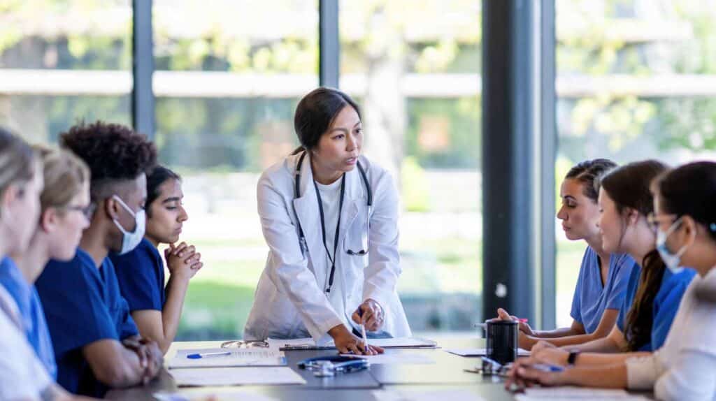 Medical School Application Tips for International Students